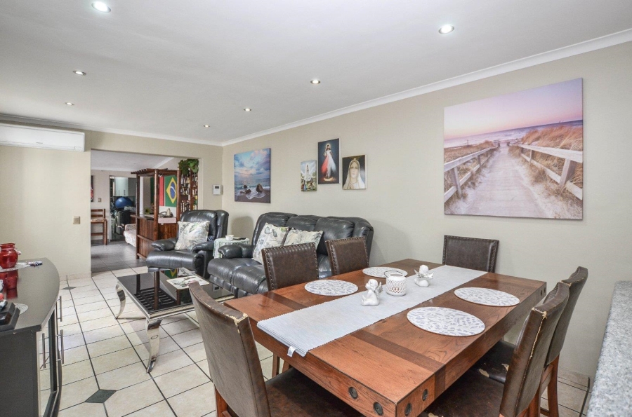 2 Bedroom Property for Sale in Tygerdal Western Cape